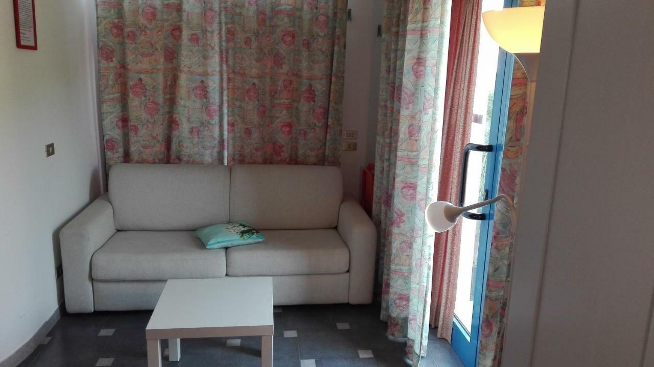 Bed and Breakfast La Rosa Di Rebecca Monopoli Exterior foto